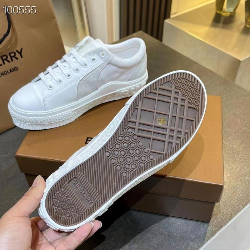 Burberry Low Shoes